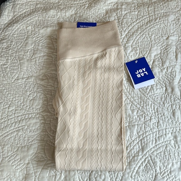 Brand New Joy Lab Knit Leggings - Cream - Size Large - Picture 1 of 3